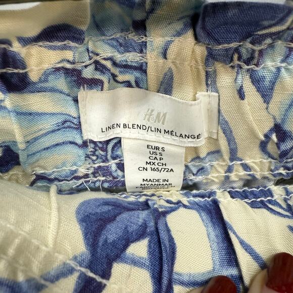H&M Blue White Floral Linen Blend High Waist Pull On Pockets Short Shorts Small - Picture 3 of 5